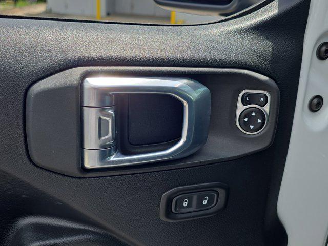 used 2021 Jeep Wrangler Unlimited car, priced at $32,122