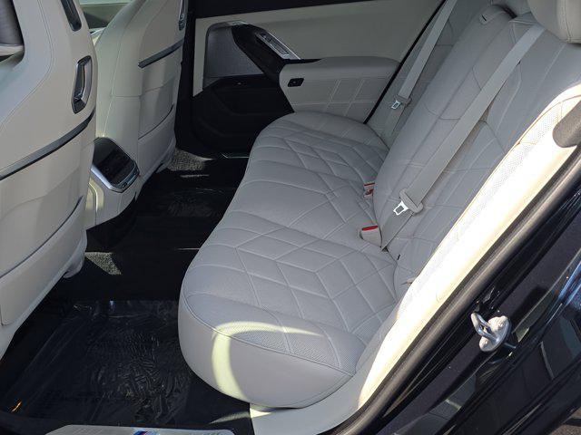 new 2025 BMW 760 car, priced at $132,125