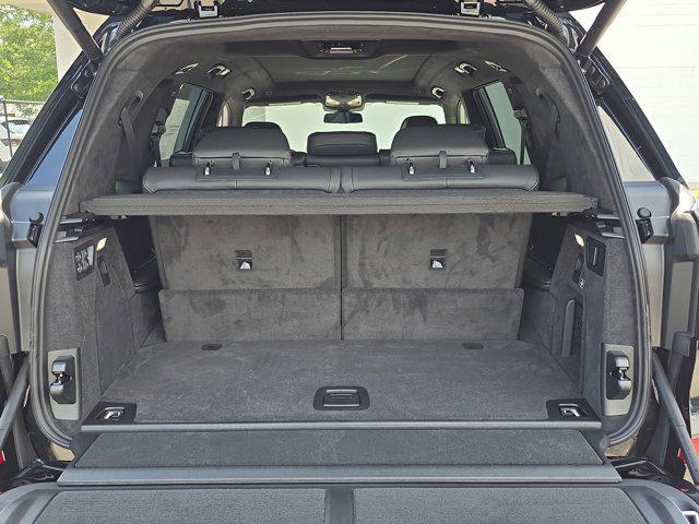 new 2026 BMW X7 car, priced at $95,575