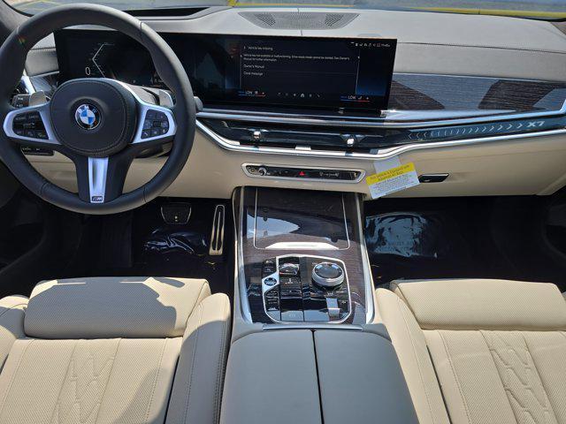 new 2026 BMW X7 car, priced at $108,275