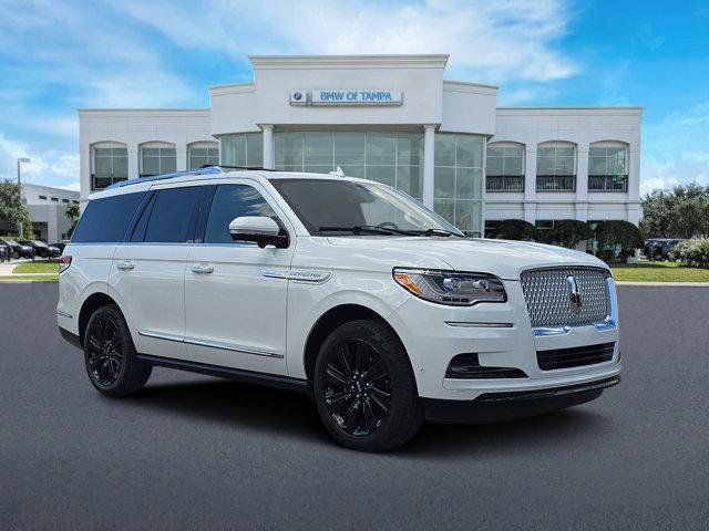 used 2022 Lincoln Navigator car, priced at $60,000