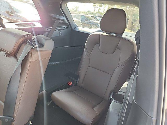 used 2022 Volvo XC90 Recharge Plug-In Hybrid car, priced at $37,266