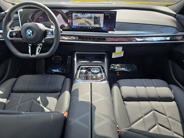 new 2025 BMW 760 car, priced at $132,125