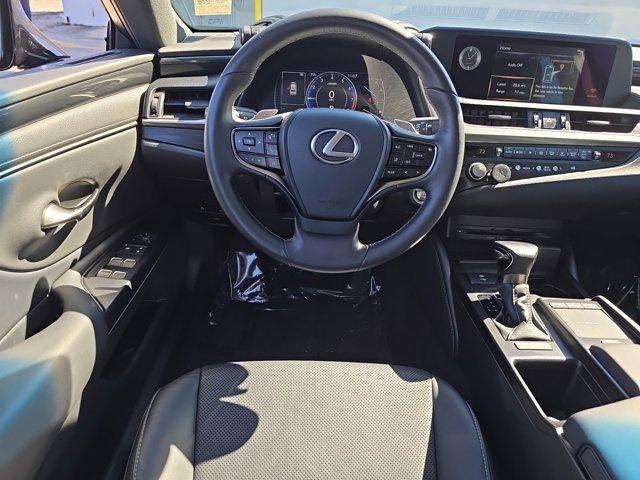 used 2021 Lexus ES 350 car, priced at $27,895