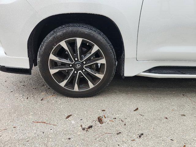used 2021 Lexus LX 570 car, priced at $75,000