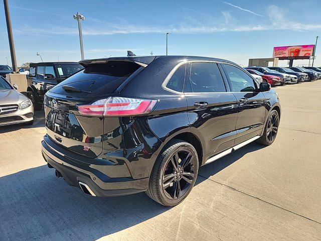 used 2019 Ford Edge car