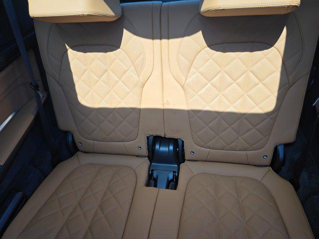 new 2026 BMW X7 car, priced at $101,275