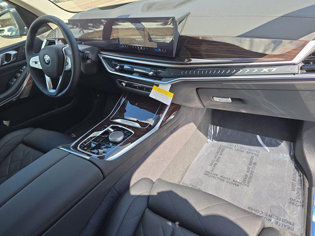 new 2026 BMW X7 car, priced at $89,175