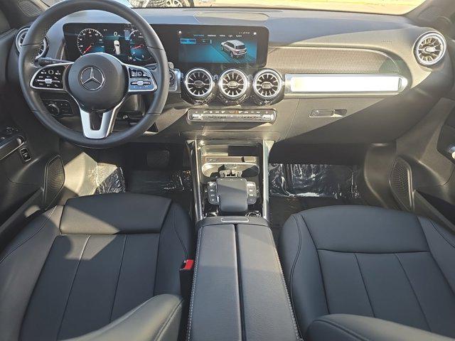 used 2022 Mercedes-Benz GLB 250 car, priced at $33,415