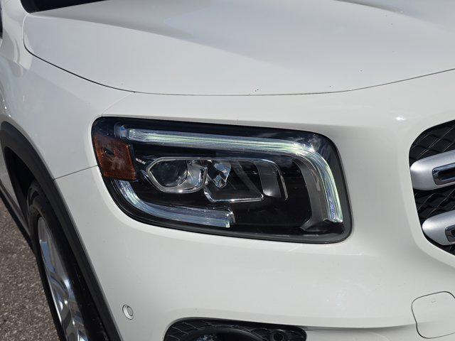 used 2020 Mercedes-Benz GLB 250 car, priced at $23,326