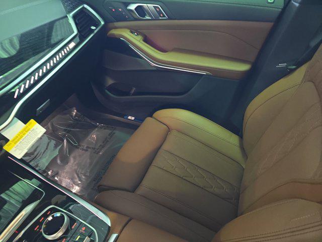 new 2026 BMW X7 car, priced at $119,275