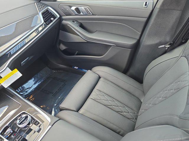 new 2026 BMW X7 car, priced at $123,635