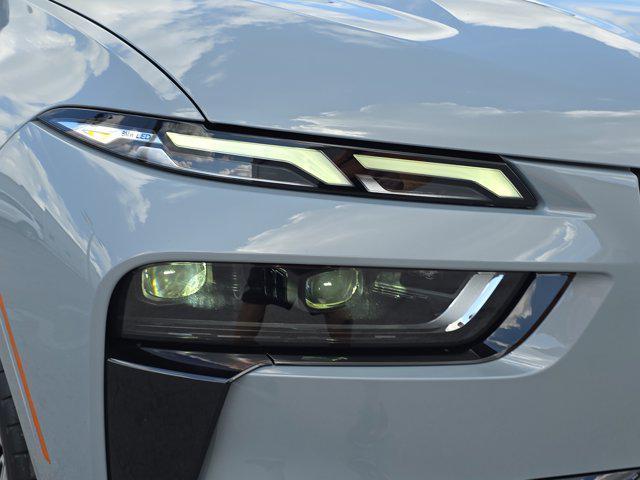 new 2026 BMW X7 car, priced at $123,635