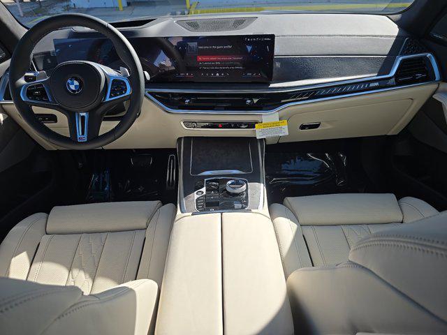 new 2025 BMW X7 car, priced at $121,575