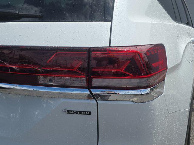 used 2025 Volkswagen Atlas car, priced at $44,987