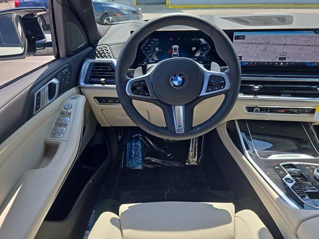 new 2025 BMW X7 car, priced at $120,400