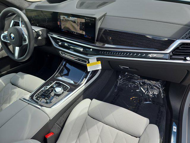 new 2026 BMW X7 car, priced at $99,625