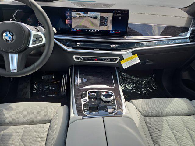 new 2026 BMW X7 car, priced at $99,625