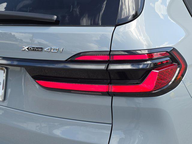 new 2026 BMW X7 car, priced at $99,625