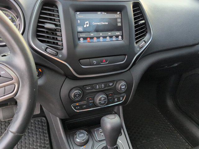 used 2019 Jeep Cherokee car, priced at $17,161