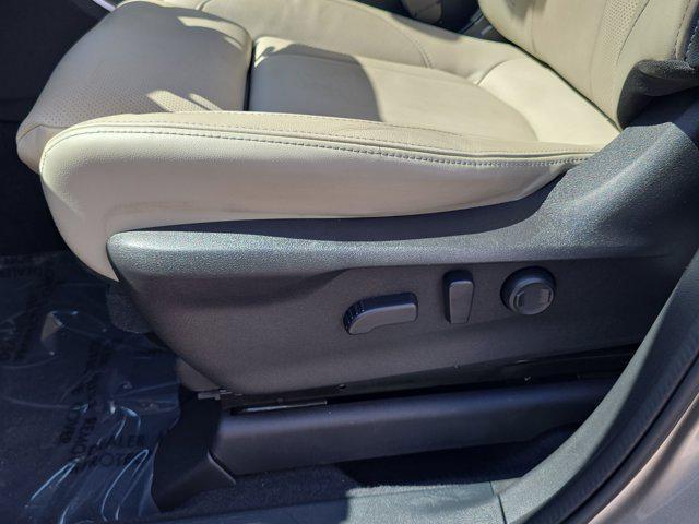 used 2020 Subaru Ascent car, priced at $25,000