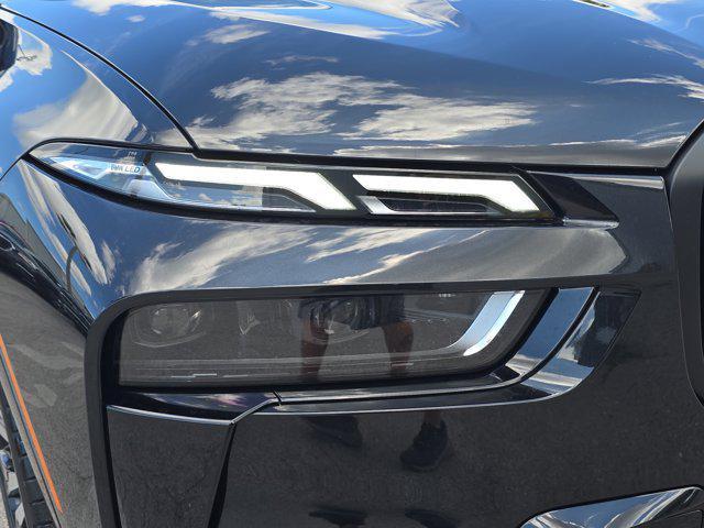 new 2026 BMW X7 car, priced at $123,635