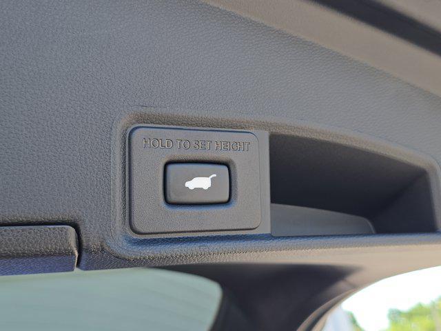 used 2022 Acura RDX car, priced at $31,116