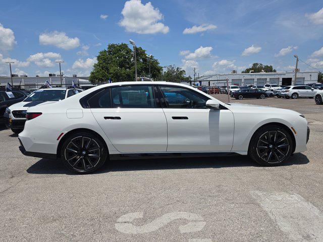 new 2025 BMW 760 car, priced at $132,125