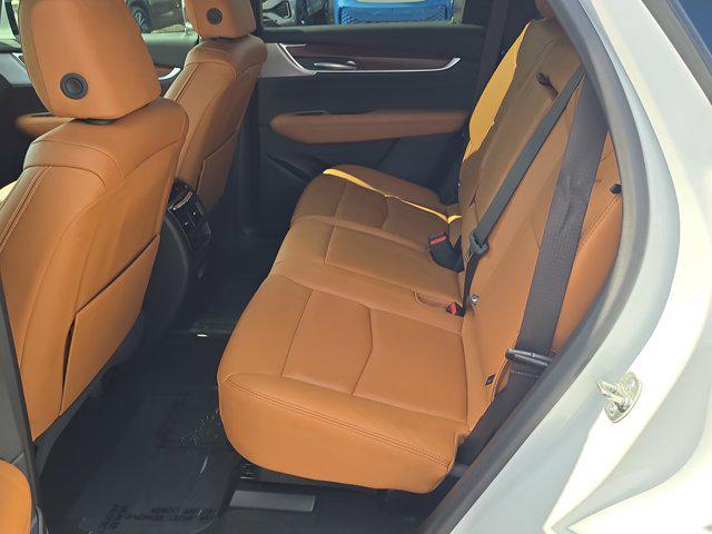 used 2025 Cadillac XT5 car, priced at $51,589