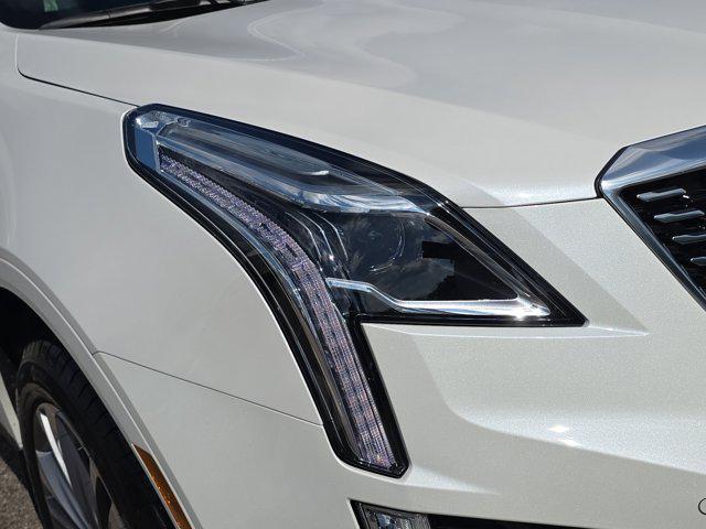 used 2025 Cadillac XT5 car, priced at $51,589