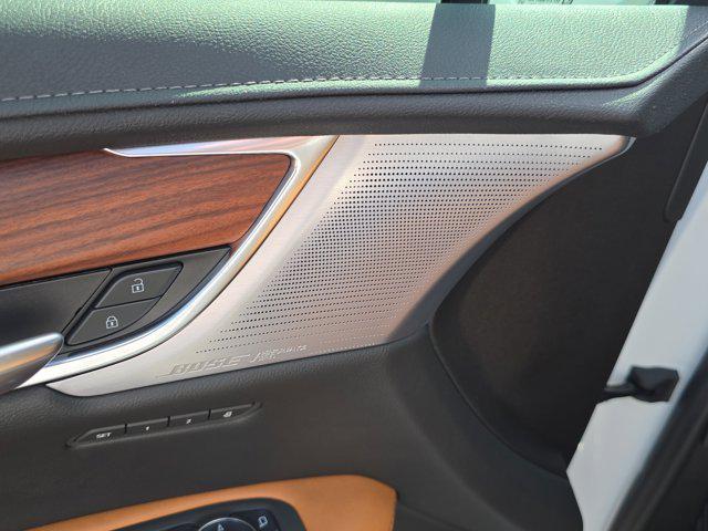 used 2025 Cadillac XT5 car, priced at $51,589