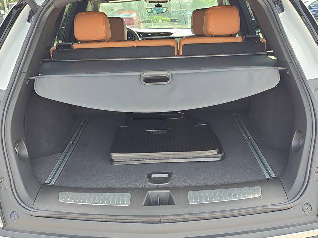 used 2025 Cadillac XT5 car, priced at $51,589