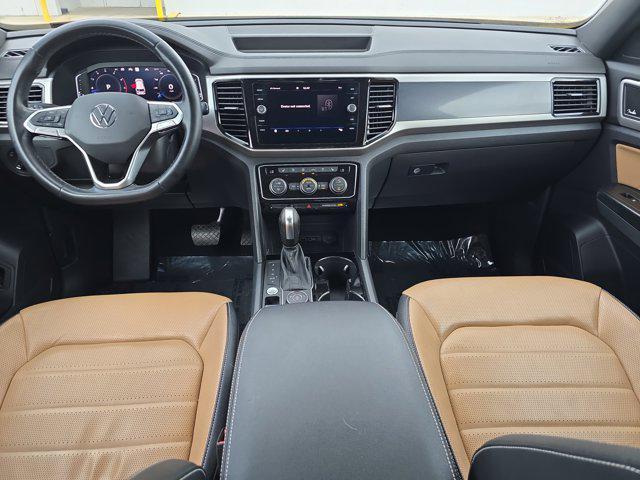 used 2020 Volkswagen Atlas Cross Sport car, priced at $26,549