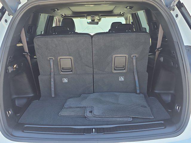 used 2025 Jeep Grand Cherokee L car, priced at $45,694