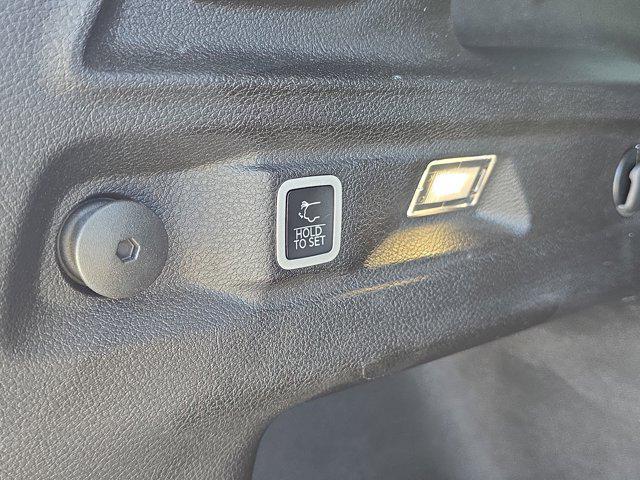 used 2025 Jeep Grand Cherokee L car, priced at $45,694