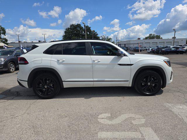 used 2025 Volkswagen Atlas Cross Sport car, priced at $45,000