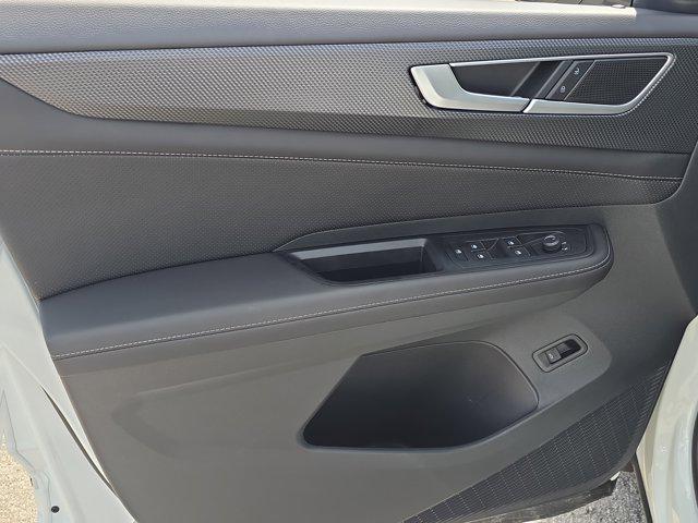 used 2025 Volkswagen Atlas Cross Sport car, priced at $45,000