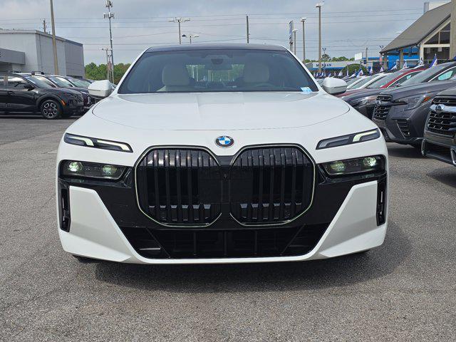 new 2025 BMW 760 car, priced at $129,225