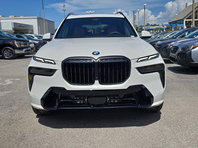 new 2026 BMW X7 car, priced at $100,075