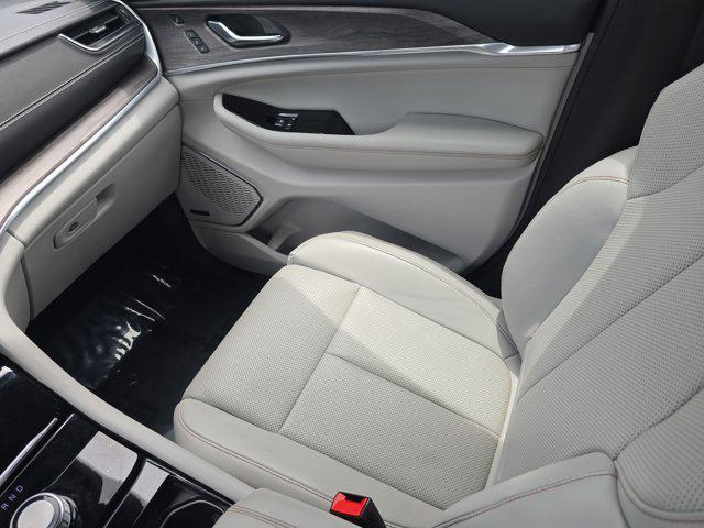 used 2022 Jeep Grand Cherokee car, priced at $30,000