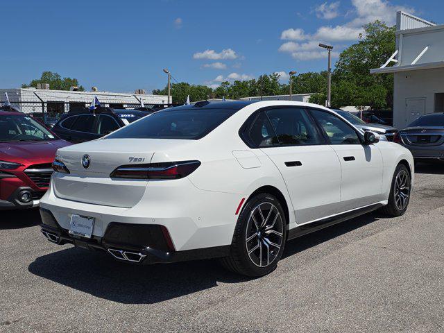 new 2025 BMW 760 car, priced at $125,325