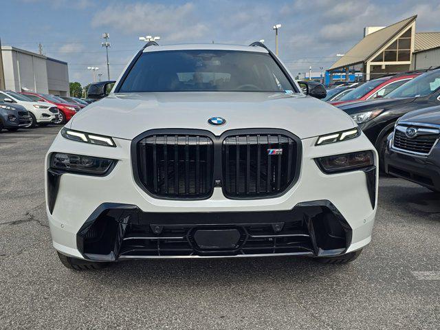 new 2025 BMW X7 car, priced at $119,250