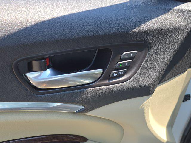used 2020 Acura MDX car, priced at $26,118