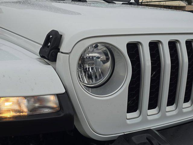 used 2021 Jeep Gladiator car, priced at $27,611