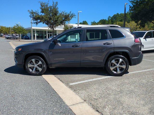used 2020 Jeep Cherokee car, priced at $17,991