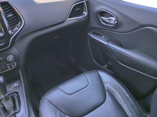 used 2020 Jeep Cherokee car, priced at $17,991
