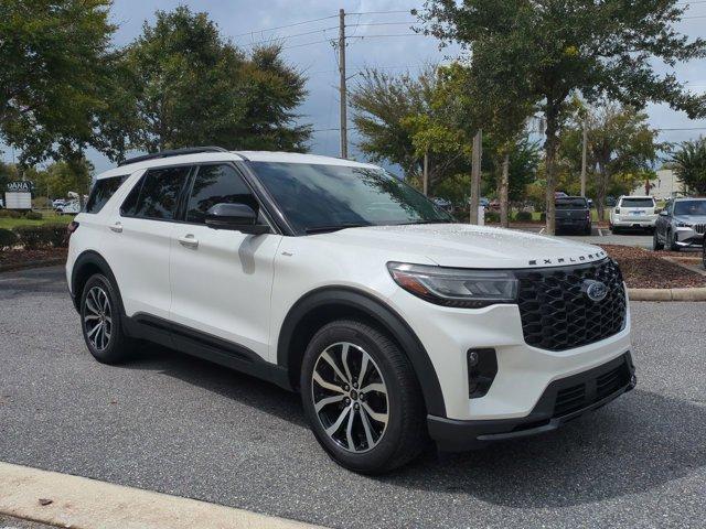 used 2025 Ford Explorer car, priced at $41,754