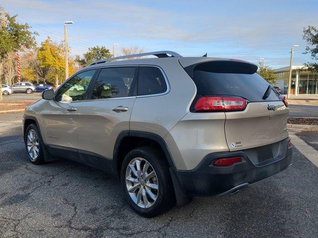 used 2015 Jeep Cherokee car, priced at $12,999