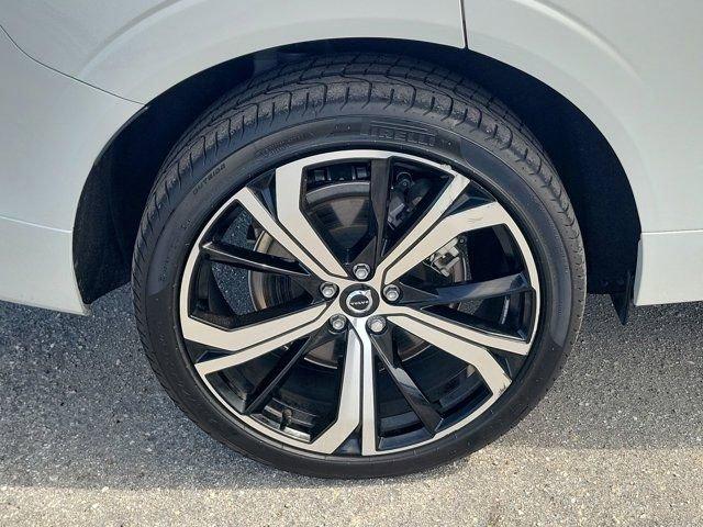 used 2022 Volvo XC60 car, priced at $39,287