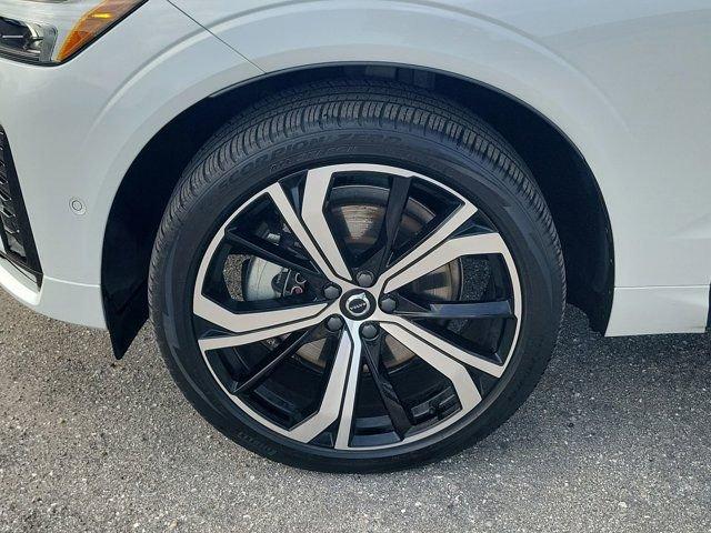 used 2022 Volvo XC60 car, priced at $39,287